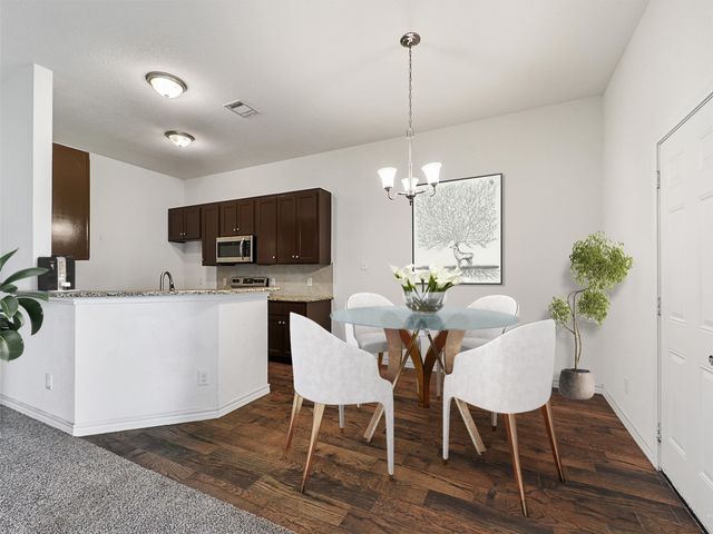 3101 Eastcrest Court, Fort Worth, TX 76105