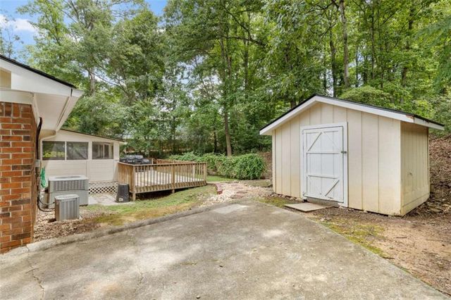 10 Thrushwood Road, Rome, GA 30161