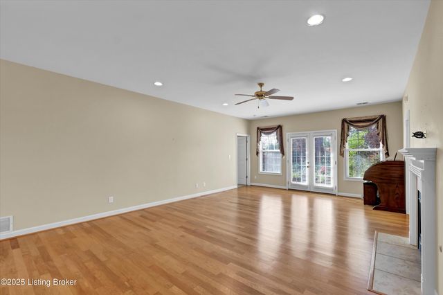 12800 Sheringham Ln, Louisville, KY 40299