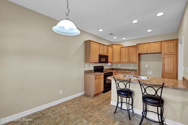 12800 Sheringham Ln, Louisville, KY 40299