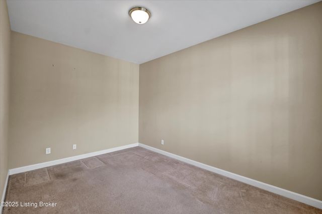 12800 Sheringham Ln, Louisville, KY 40299