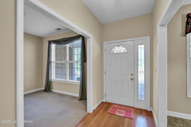 12800 Sheringham Ln, Louisville, KY 40299