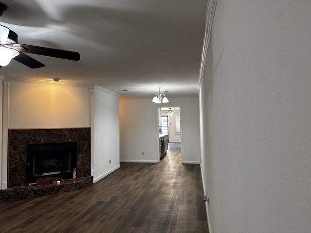 13853 Leinsper Green Street, Dallas, TX 75240