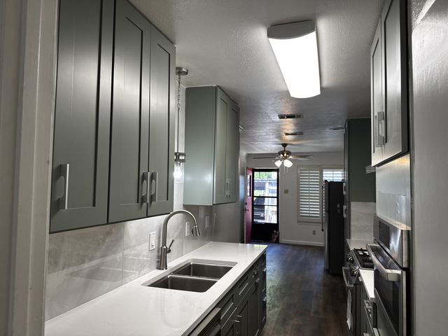 13853 Leinsper Green Street, Dallas, TX 75240