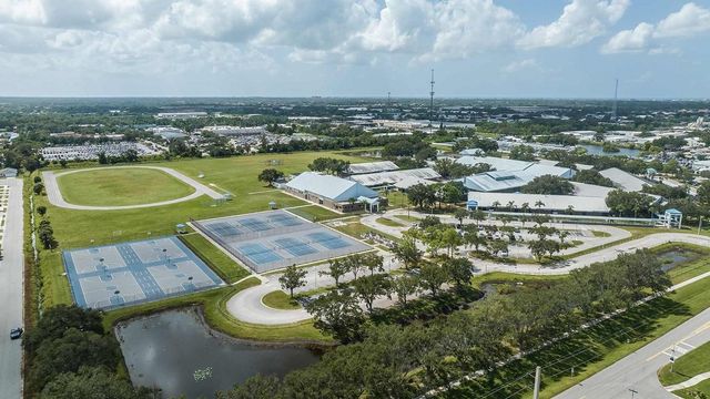 7253 MEADOWSHADE COURT, Sarasota, FL 34241