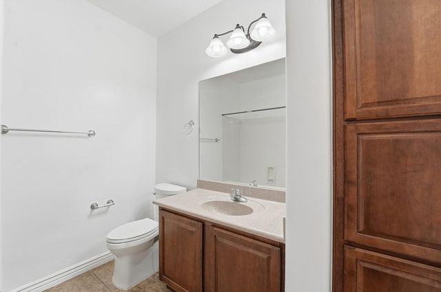 5450 E Deer Valley Drive Unit 2210, Phoenix, AZ 85054