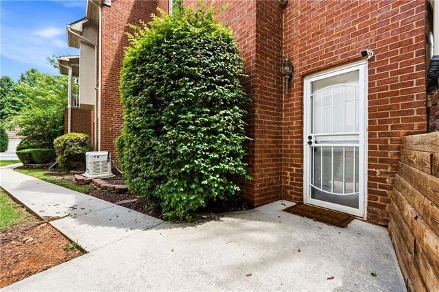 11415 Donnington Drive, Johns Creek, GA 30097