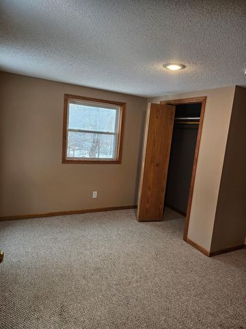 1360 Isanti Street, Big Lake, MN 55309