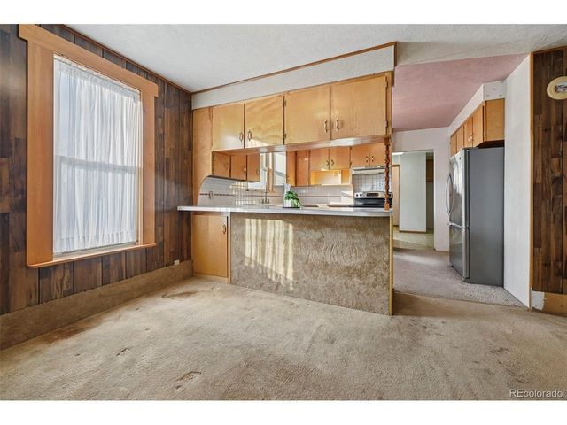 109 2nd St, Ramah, CO 80832