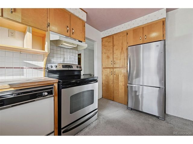 109 2nd St, Ramah, CO 80832