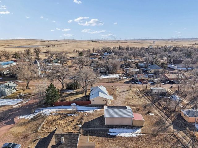 109 2nd St, Ramah, CO 80832