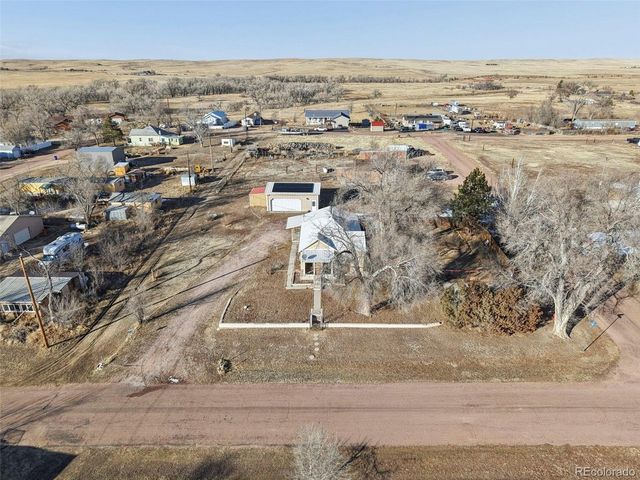 109 2nd St, Ramah, CO 80832