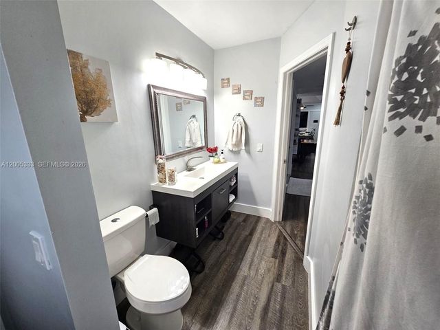 15429 SW 92nd St, Miami, FL 33196