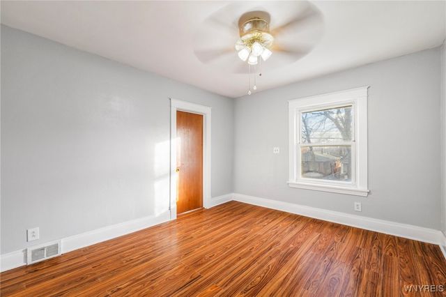 1968 Welch Avenue, Niagara Falls, NY 14303