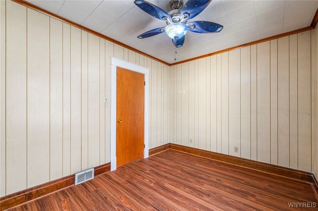 1968 Welch Avenue, Niagara Falls, NY 14303