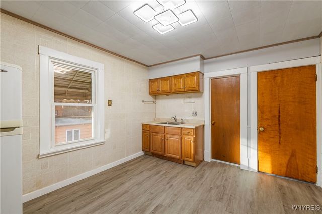 1968 Welch Avenue, Niagara Falls, NY 14303