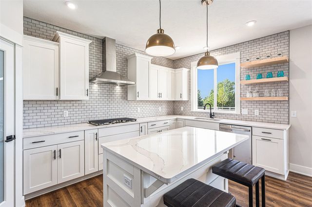 4575 Ada Grove Court, Ada, MI 49301