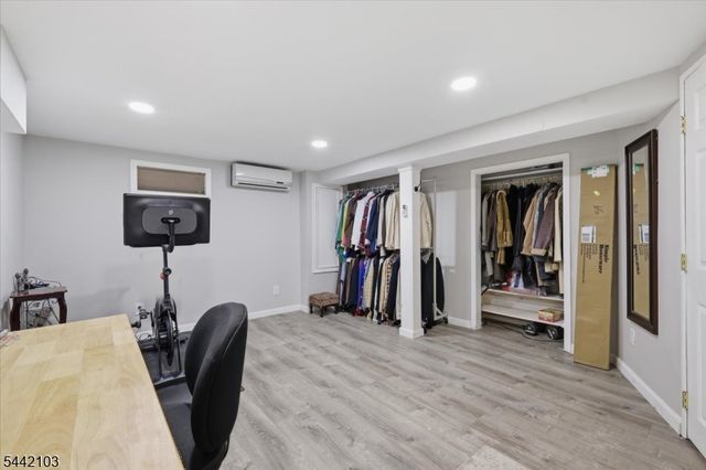 18 Stern Place, Woodbridge Twp., NJ 08863