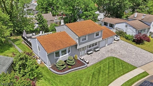 18 Stern Place, Woodbridge Twp., NJ 08863