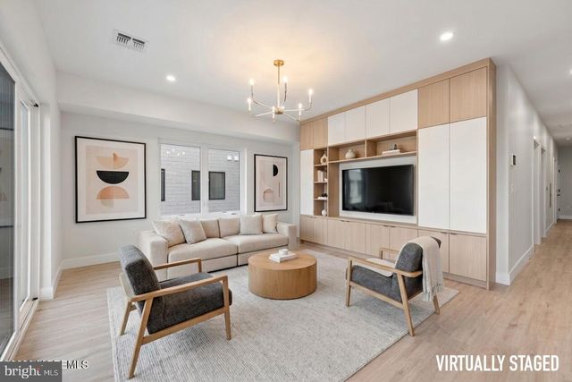 401 BOULEVARD BLVD #405, Seaside Heights, NJ 08751