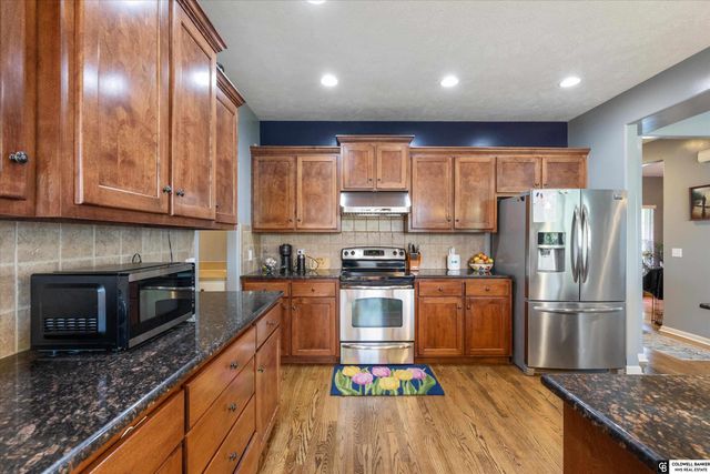 19613 Briggs Street, Omaha, NE 68130