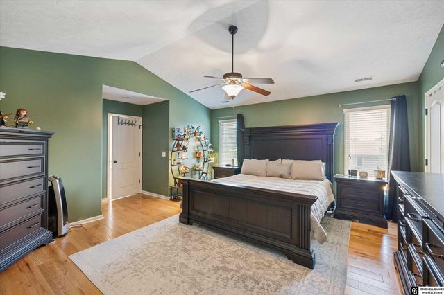 19613 Briggs Street, Omaha, NE 68130
