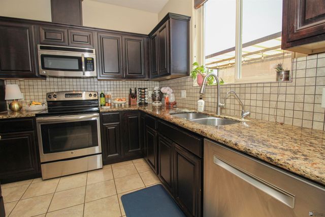 7978 E 37 Pl, Yuma, AZ 85365