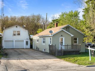 1207 Grant STREET, Lake Geneva, WI 53147