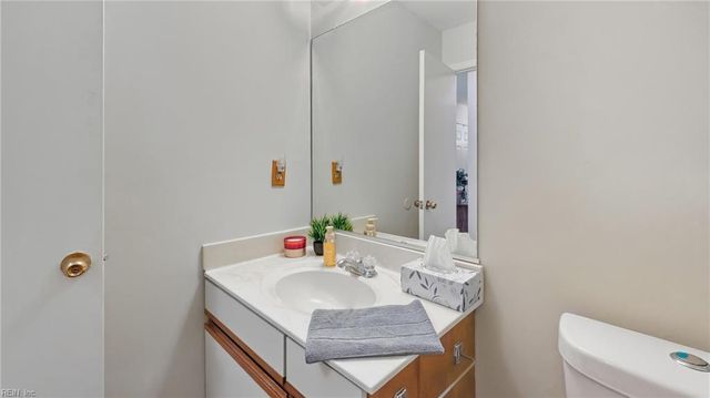 1600 Ocean Lakes CT, Virginia Beach, VA 23454