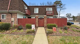 1600 Ocean Lakes CT, Virginia Beach, VA 23454