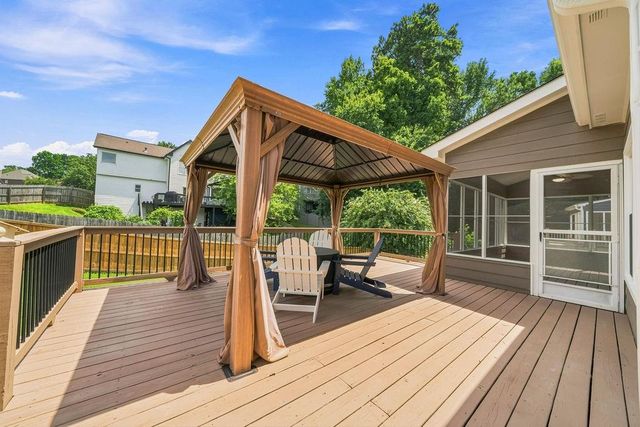 2469 Arcadia Drive, Acworth, GA 30101