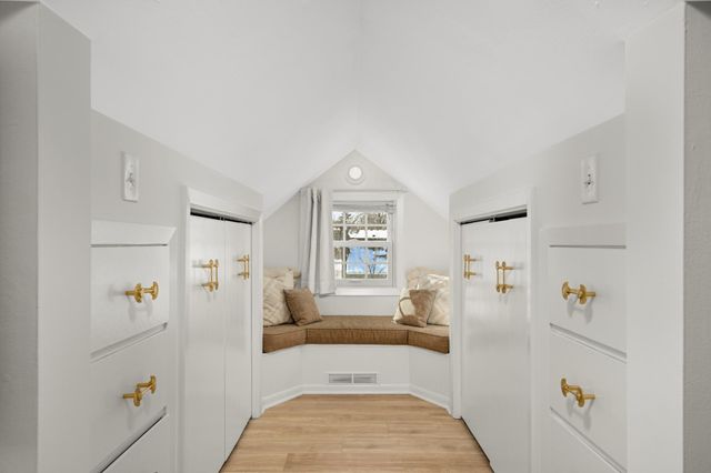 5633 Emerson Avenue S, Minneapolis, MN 55419