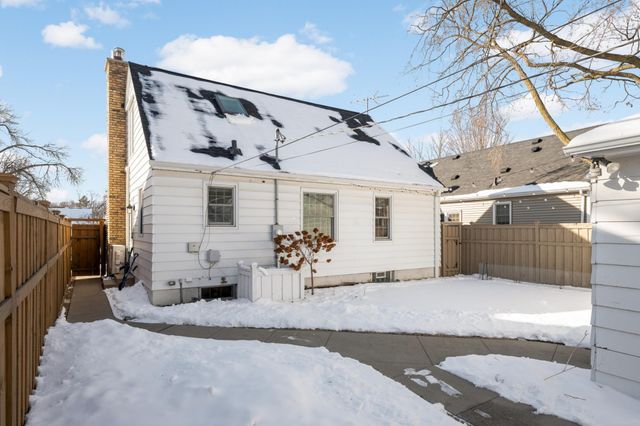 5633 Emerson Avenue S, Minneapolis, MN 55419