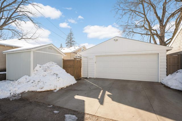 5633 Emerson Avenue S, Minneapolis, MN 55419