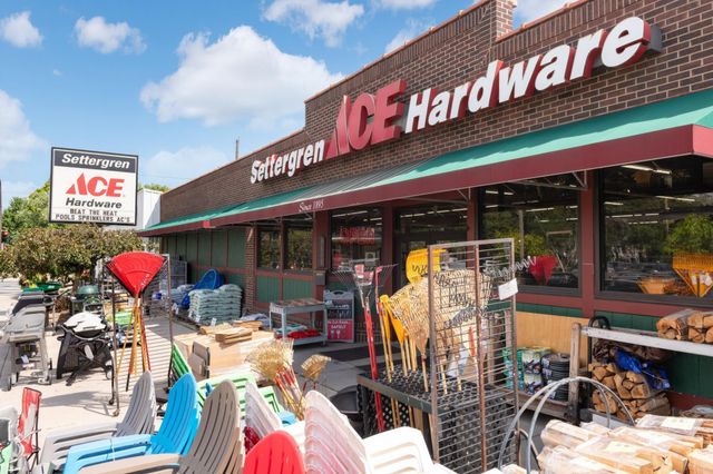 5633 Emerson Avenue S, Minneapolis, MN 55419