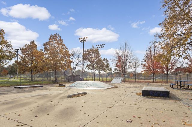 5633 Emerson Avenue S, Minneapolis, MN 55419