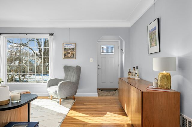 5633 Emerson Avenue S, Minneapolis, MN 55419