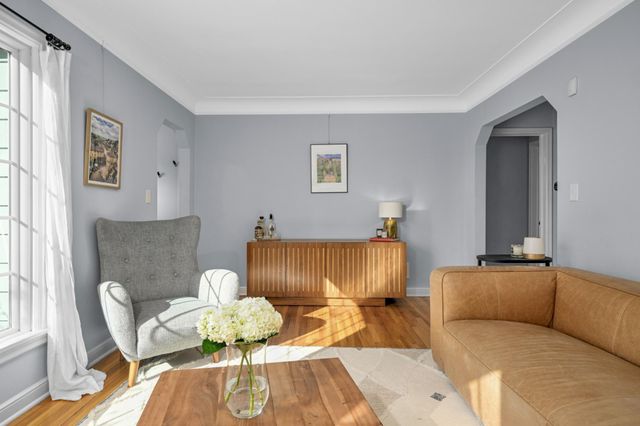 5633 Emerson Avenue S, Minneapolis, MN 55419