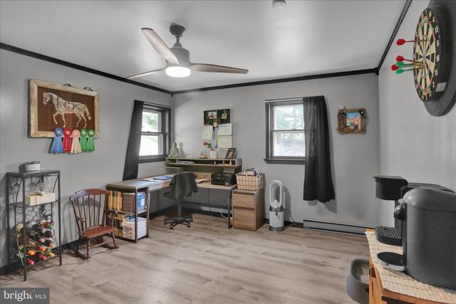 1907 HOLLY RD, Reading, PA 19602