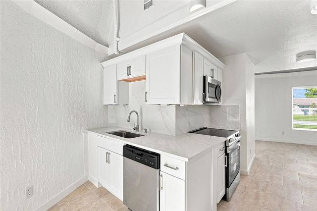 2881 GENTIAN ROAD, Venice, FL 34293