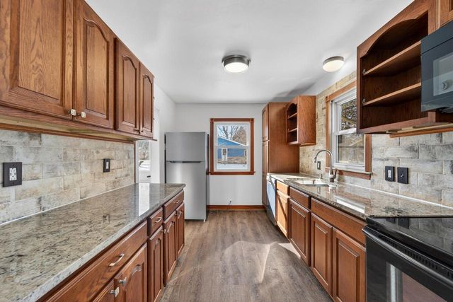 5401 Taylor AVENUE, Mount Pleasant, WI 53403