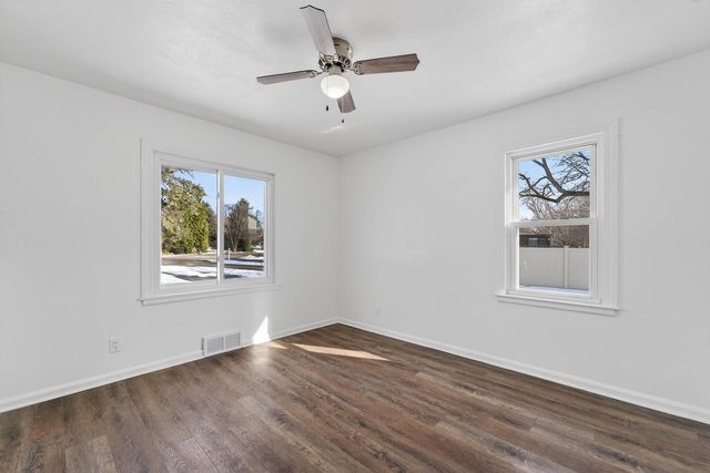 5401 Taylor AVENUE, Mount Pleasant, WI 53403