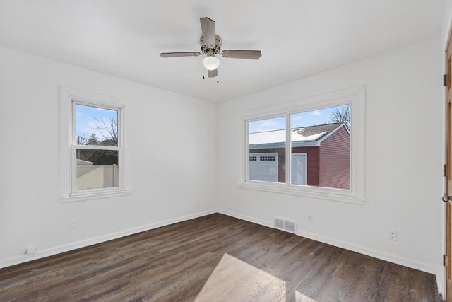 5401 Taylor AVENUE, Mount Pleasant, WI 53403