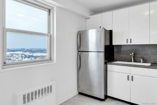 110-11 Queens Boulevard 19C, Forest Hills, NY 11375