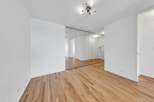 110-11 Queens Boulevard 19C, Forest Hills, NY 11375