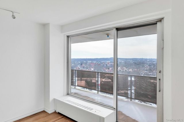 110-11 Queens Boulevard 19C, Forest Hills, NY 11375