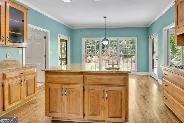 370 River Cove Road, Social Circle, GA 30025