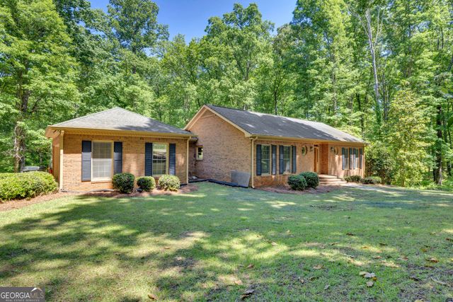 370 River Cove Road, Social Circle, GA 30025