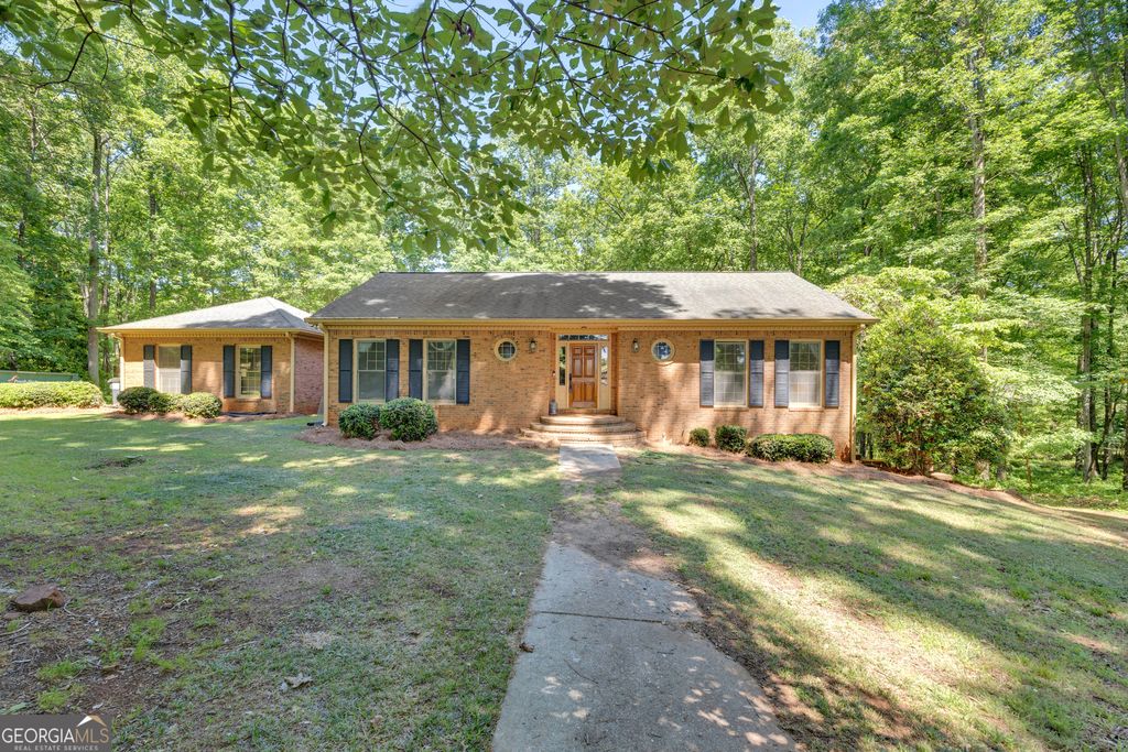 370 River Cove Road, Social Circle, GA 30025