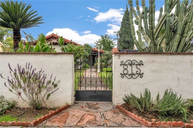 815 W Yosemite, Madera, CA 93637